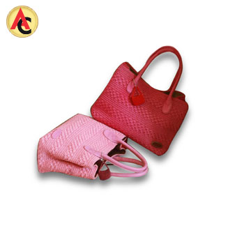 Women's handbag in nylon yarn