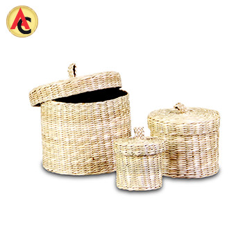 Seagrass storage boxes with lids