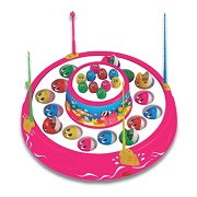 Electronic fishing toy for multiple players