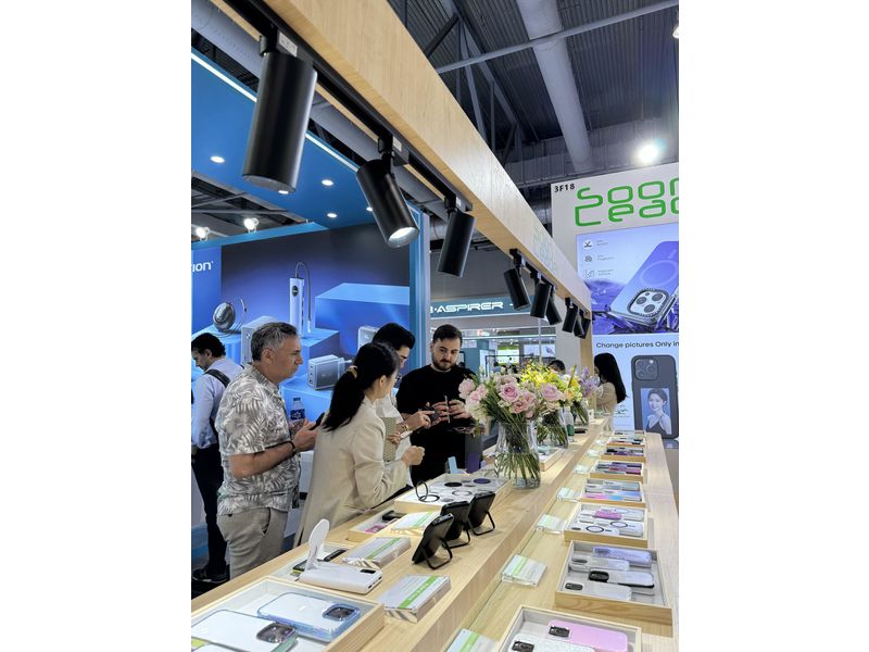 Global Sources Consumer Electronics Show