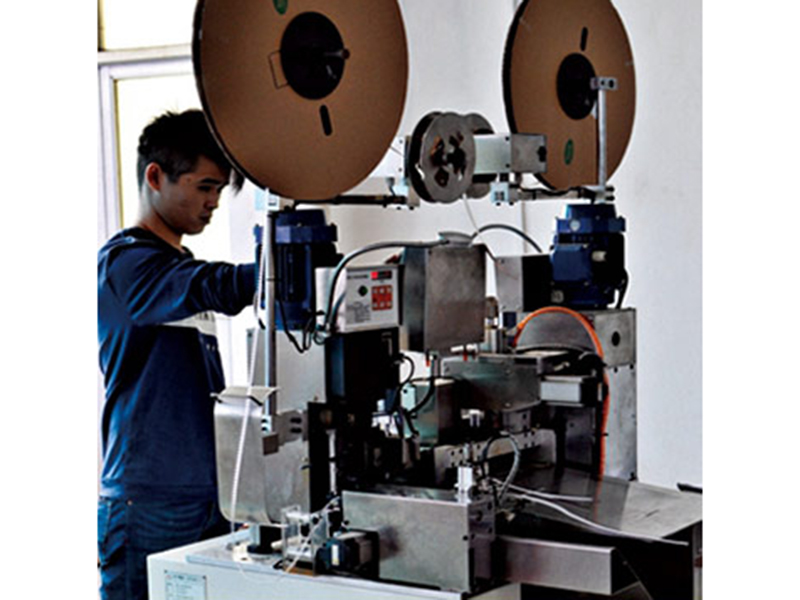 Jiangxi Langshi Electronic Technology Co., Ltd. 4