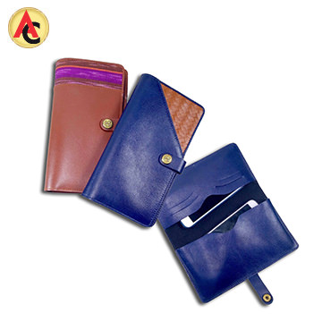 Phone wallet made of top-grain leather